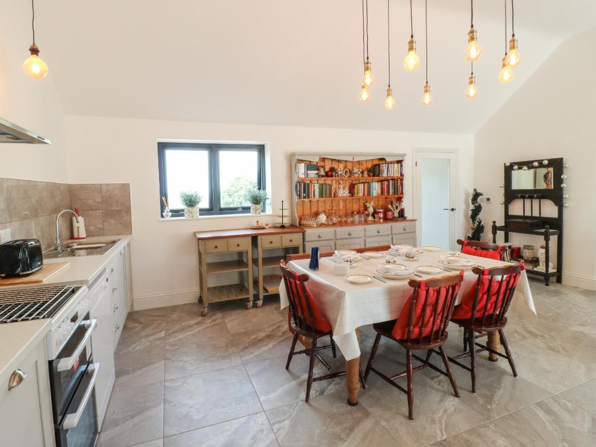 The Cottage Chesterfield Extérieur photo